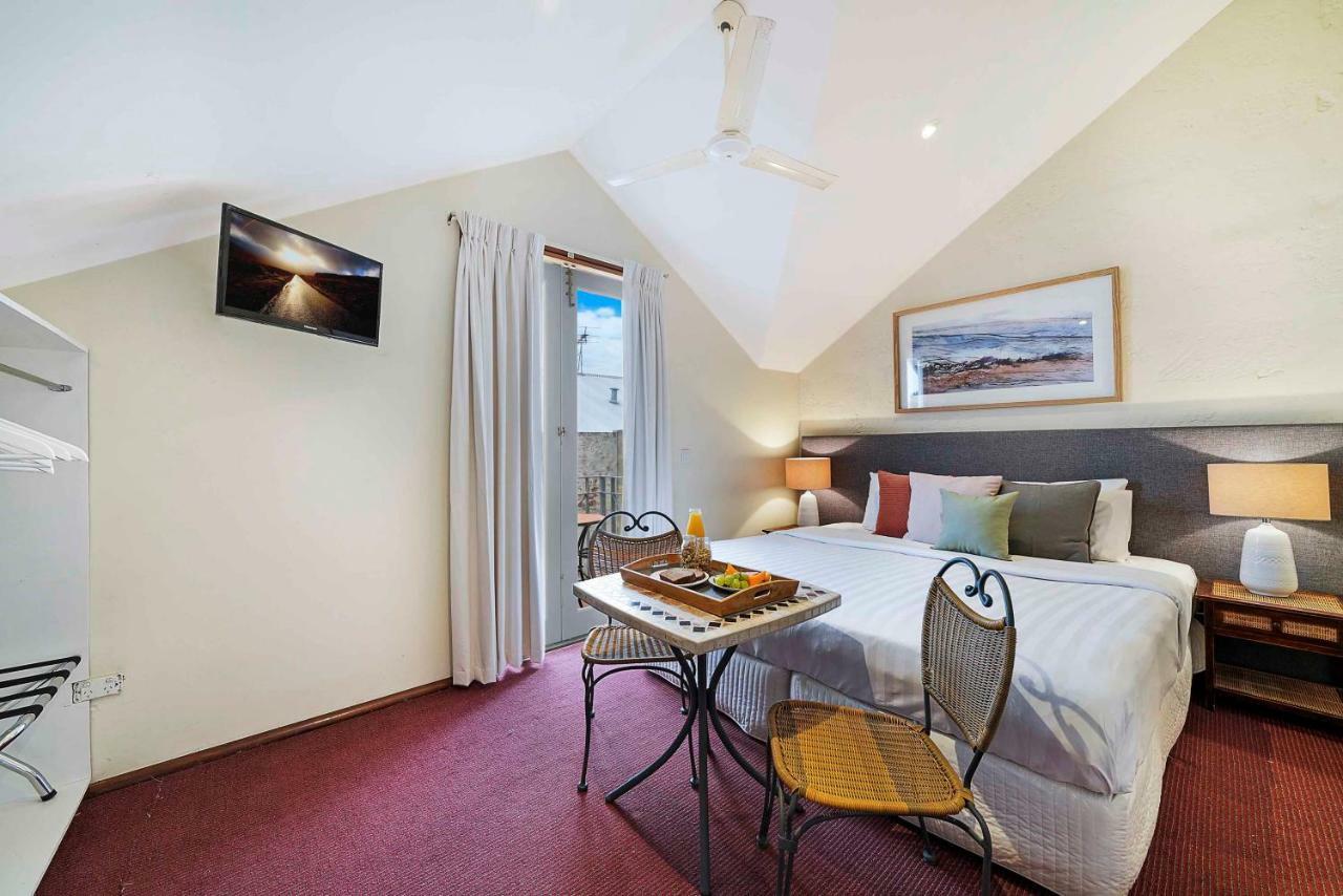 Fremantle Port Mill Bed & Breakfast - Unique Accommodation מראה חיצוני תמונה
